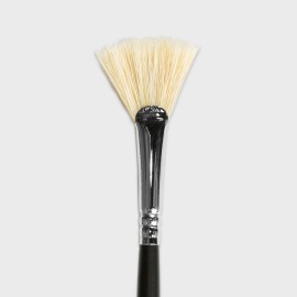 #3 Fan Brush